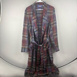 Sir Pendleton Men’s Fine Worsted Wool Plaid Robe - 100% Virgin Wool